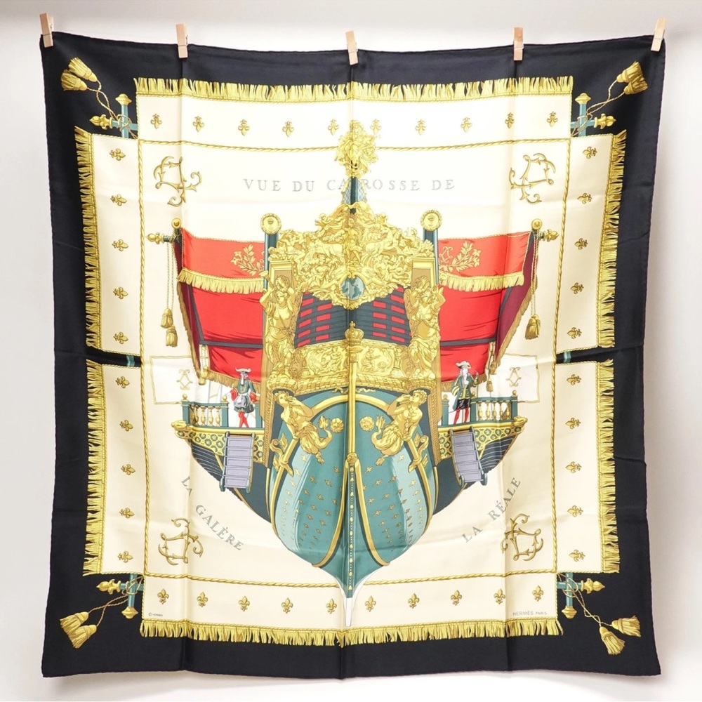 Hermes Carre 90 VUE DU CAROSSE DE Scarf, Authentic